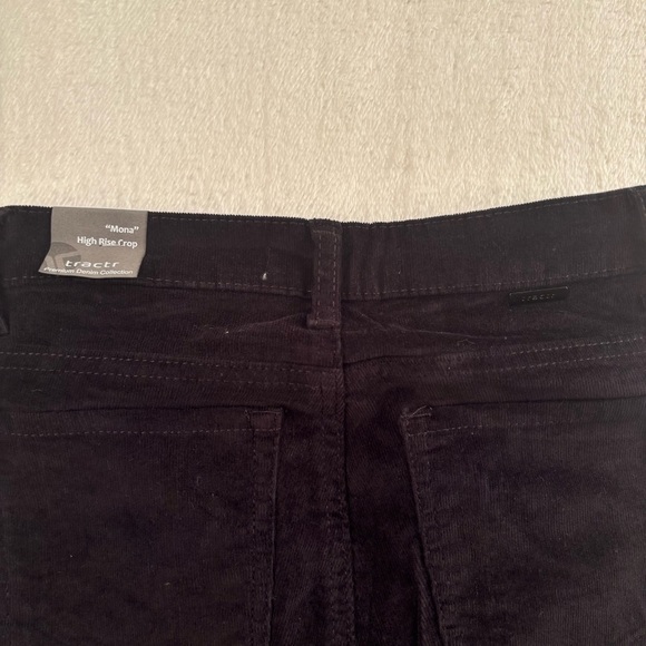Tractr‎ Women's Dark Jeans - Picture 4 of 5